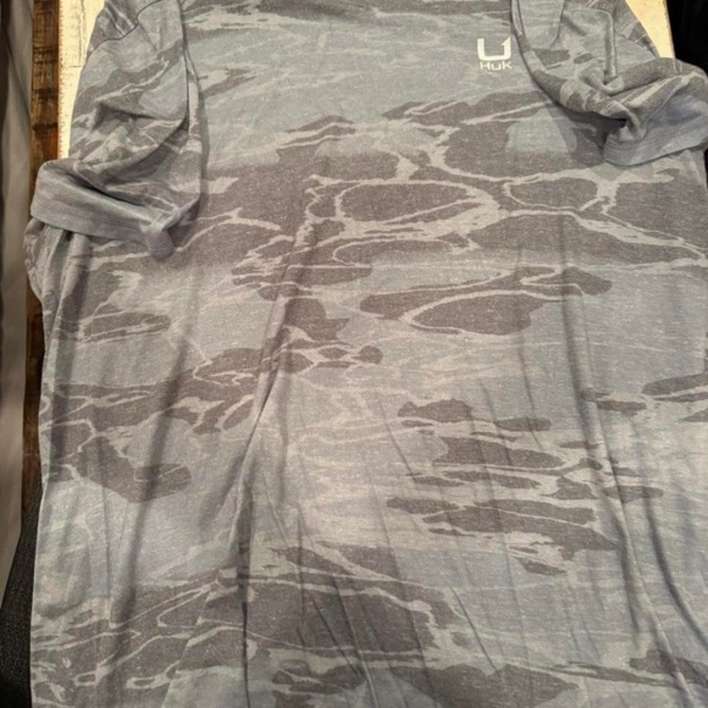 Huk Mens Pursuit Camo Long Sleeve Performance Fishing Shirt Gray XL